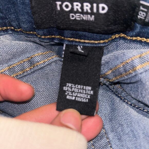 Torrid Dark Wash Blue Denim Raw Hem Skinny Slim Jeans Women's Size 18T Tall 18 - Picture 6 of 6
